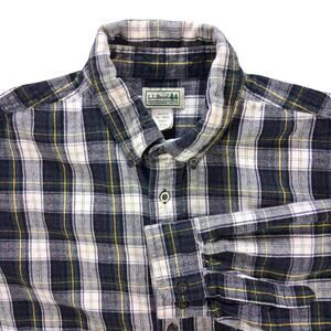 Ll bean mens plaid flannel size XL Regular Soft button down blue green